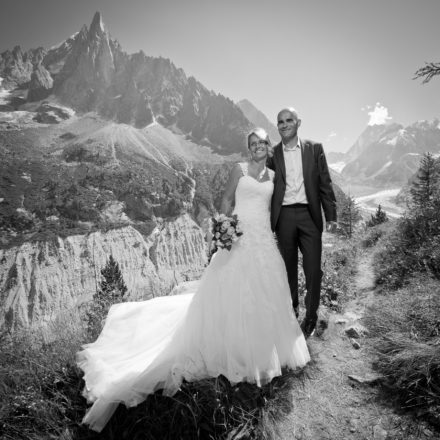 Photo de mariage à l'hôtel du Montenvers à Chamonix
