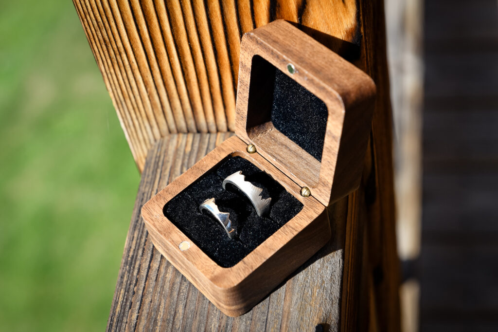 Préparatifs de mariage de Chloé et Julien à Passy, Haute-Savoie