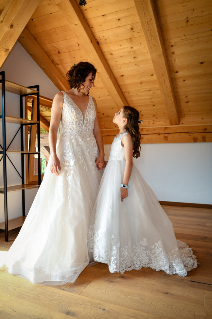 Préparatifs de mariage de Chloé et Julien à Passy, Haute-Savoie