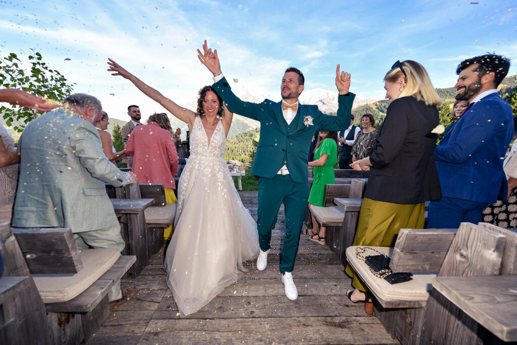 Cérémonie laïque mariage Chloé et Julien face au Mont-Blanc
