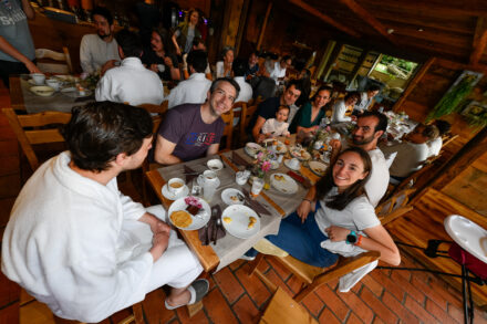 Brunch du lendemain de mariage en montagne, Hôtel des Grands Montets, Argentière Chamonix